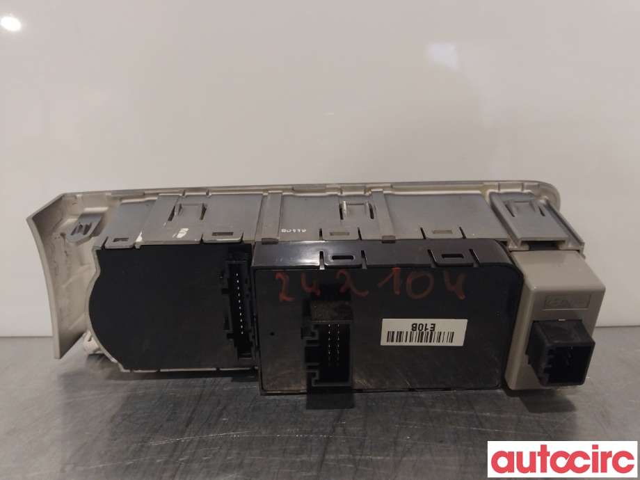 Bryter diverse til Kia Soul 2014-2019 (Type II)  (KIA|93600E4100BF6|)