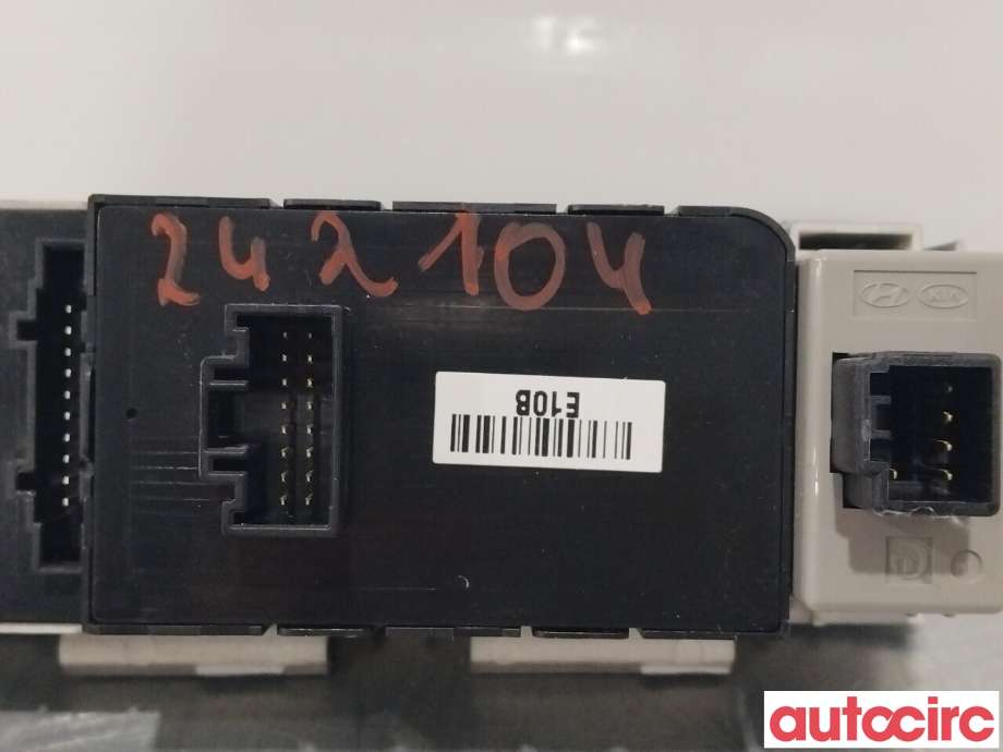 Bryter diverse til Kia Soul 2014-2019 (Type II)  (KIA|93600E4100BF6|)