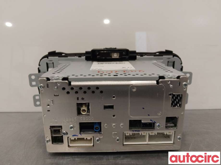 Bilstereo navigasjon til Kia Soul 2014-2019 (Type II) (KIA|96560E4111CA|)