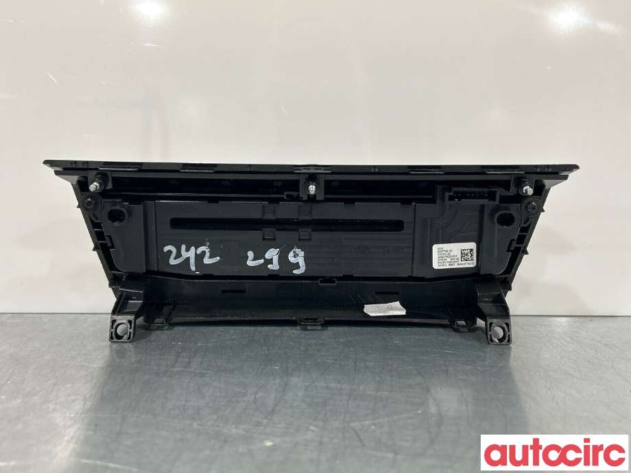 Bilstereo diverse til BMW 2-Serie 2014-2021 (F22/F23) (F22/F23) (BMW|64119371455|9357781)