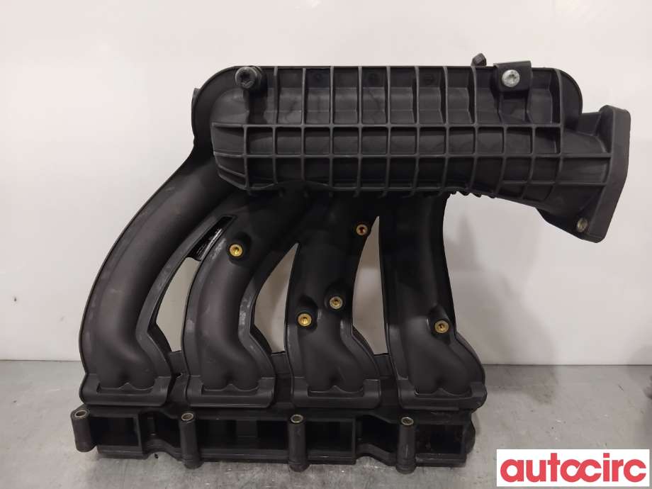 Manifold innsug til Mercedes C-Klasse 2004-2007 (Fase 2) (W203) (W203) (MERCEDES|A6110903637|)