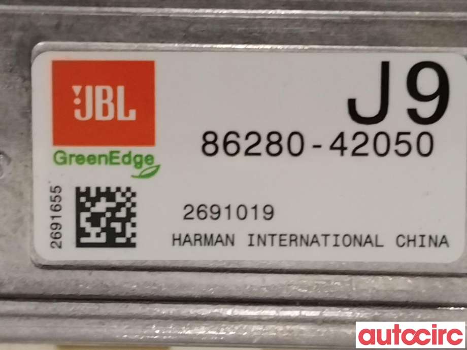 Bilstereo forsterker til Toyota RAV4 2016-2019 (Type IV, Fase 2)  (TOYOTA|8628042050)