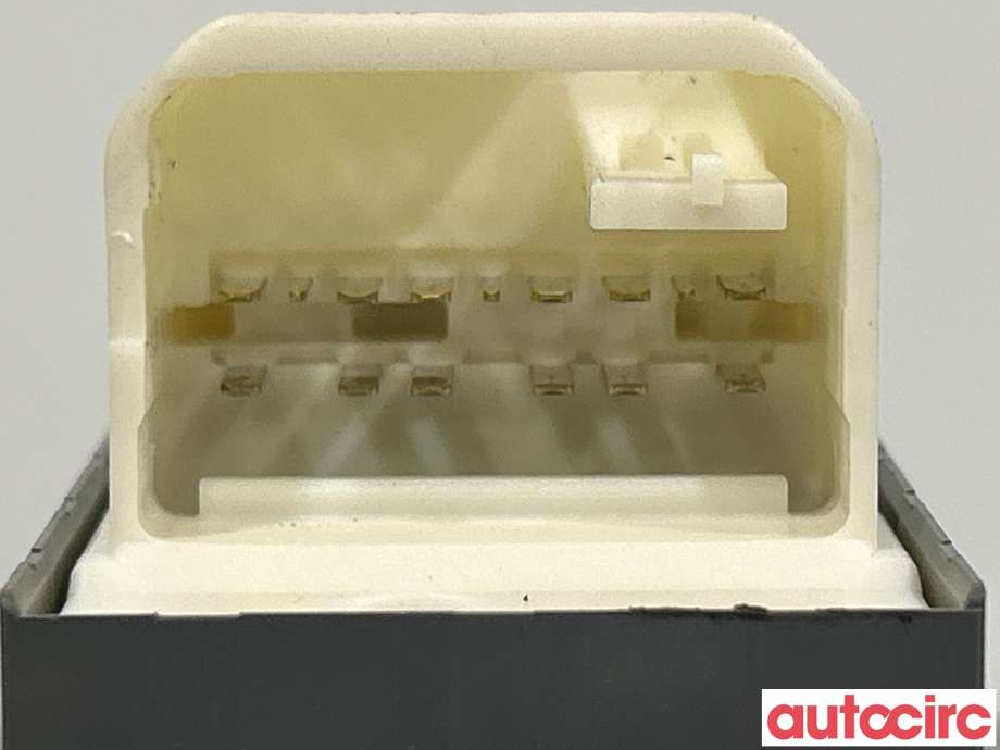 Bryter ruteheis til Toyota Auris 2015-2019 (Type II, Fase 2) (TOYOTA|8482002320|)