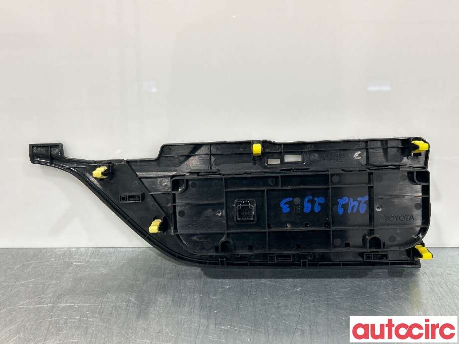 Varmeapparat betjening til Toyota Auris 2015-2019 (Type II, Fase 2) (TOYOTA|5590002790C0|)