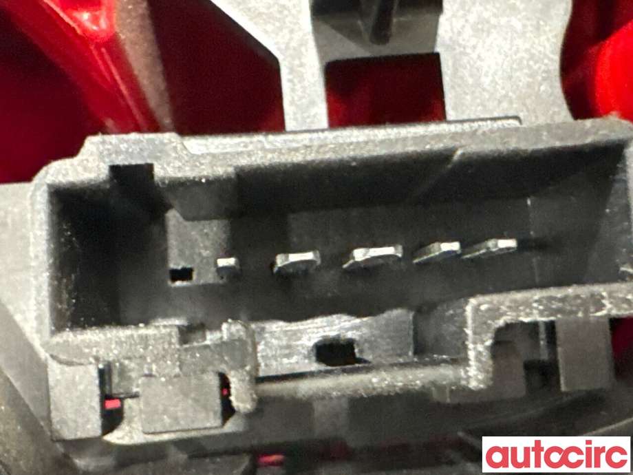 Baklykt høyre til Peugeot 208 2012-2019 (Type I) (PEUGEOT|9672628380|)