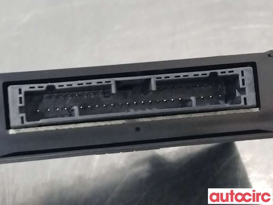Styreenhet parkering til Toyota RAV4 2016-2019 (Type IV, Fase 2) (TOYOTA|8934042040)