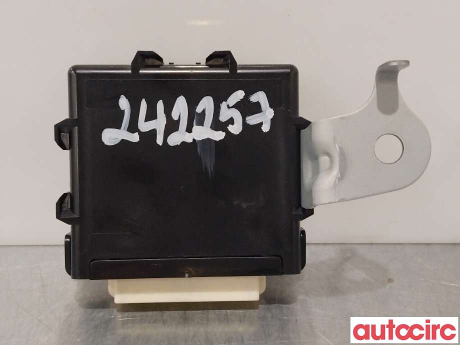 Styreenhet diverse til Toyota RAV4 2016-2019 (Type IV, Fase 2)  (TOYOTA|8996042170|8996042150)
