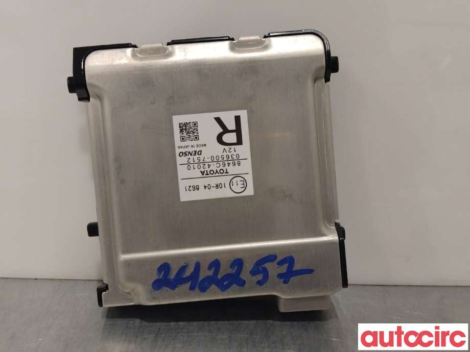 Kamera til Toyota RAV4 2016-2019 (Type IV, Fase 2) (TOYOTA|8646C42010||8646C-42010)