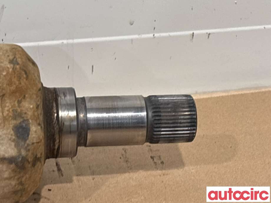 Drivaksel venstre foran til Peugeot Expert 2016-->> (Type III)  (PEUGEOT|1614919680||9806153080)