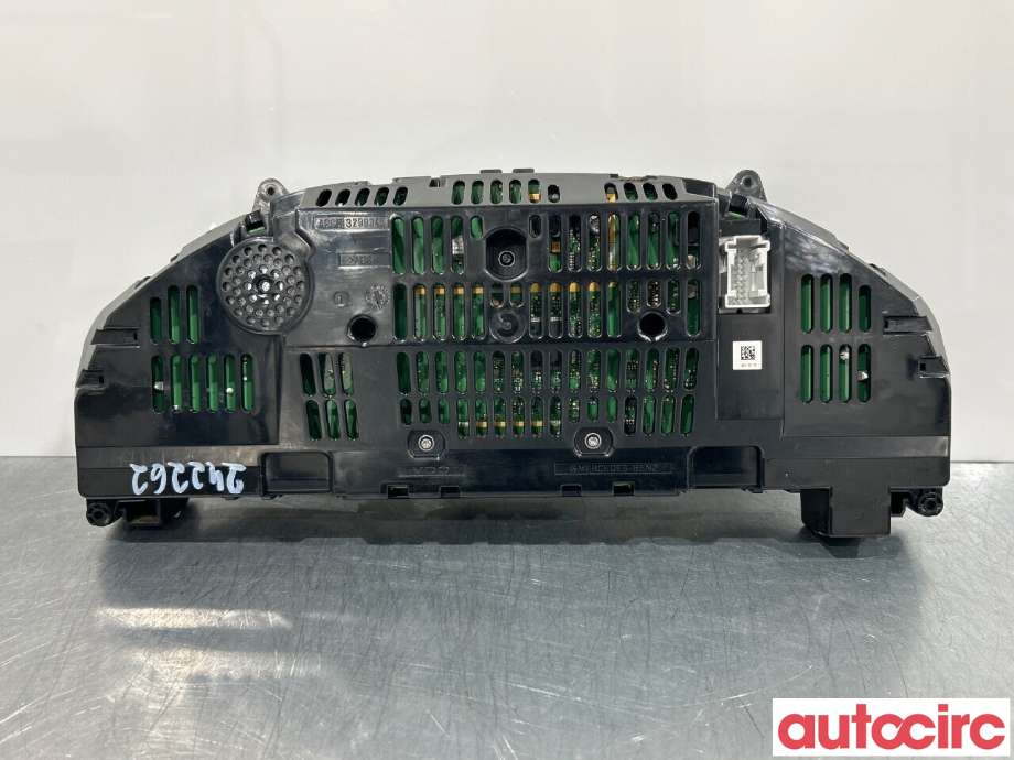 Instrumentpanel til Mercedes C-Klasse 2011-2014 (Fase 2) (W204) (W204) (MERCEDES|A2049008507|A2049003107)