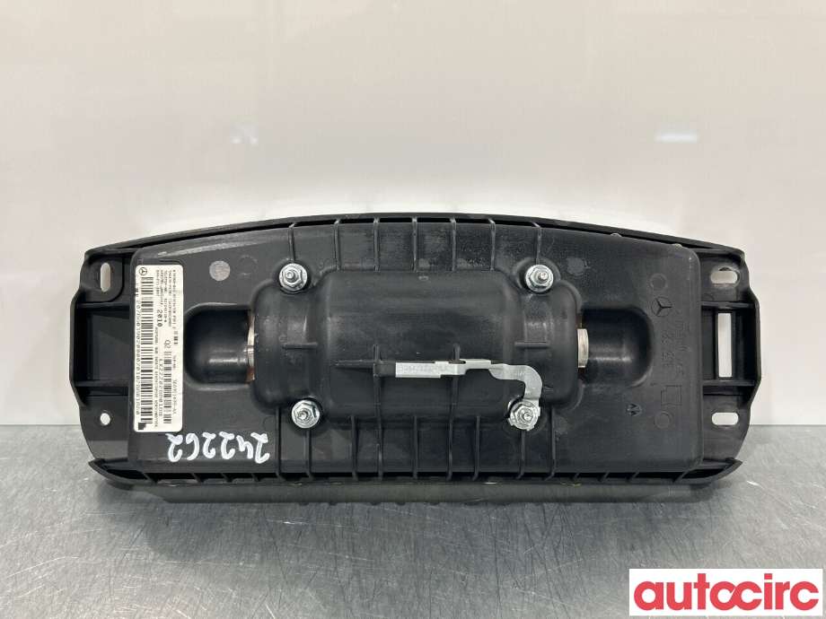 Airbag passasjer til Mercedes C-Klasse 2011-2014 (Fase 2) (W204) (W204) (MERCEDES|A204860120026|A2048601200|)