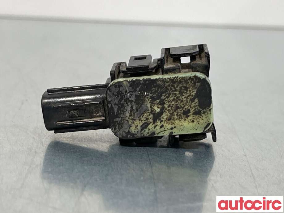 Parkeringssensor bak til Mazda CX-5 2012-2017 (Type I) (MAZDA|GMK6-67-UC1|GMK6-67UC1)