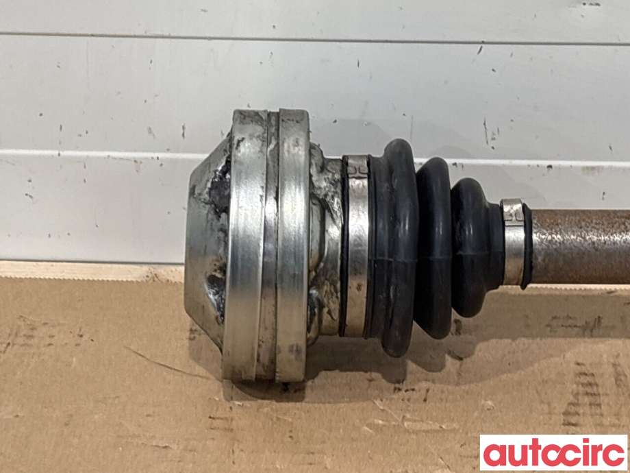 Drivaksel høyre bak til BMW 5-Serie 2003-2010 (E60/E61) (E60/E61) (BMW|33207580166|)