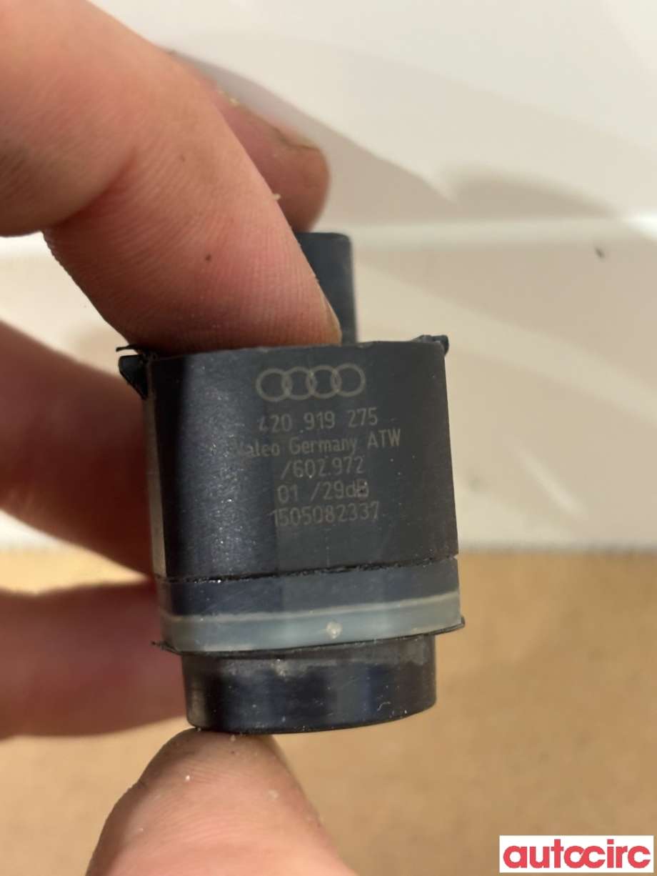 Parkeringssensor foran til Audi A4 2007-2014 (Type IV) (B8) (B8) (AUDI|1S0919275A|1S0919275D)