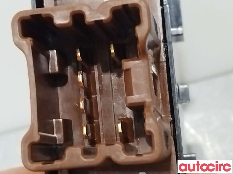 Bryter setevarme til Nissan X-Trail 2014-2022 (T32) (T32) (NISSAN|255003TA0A|)