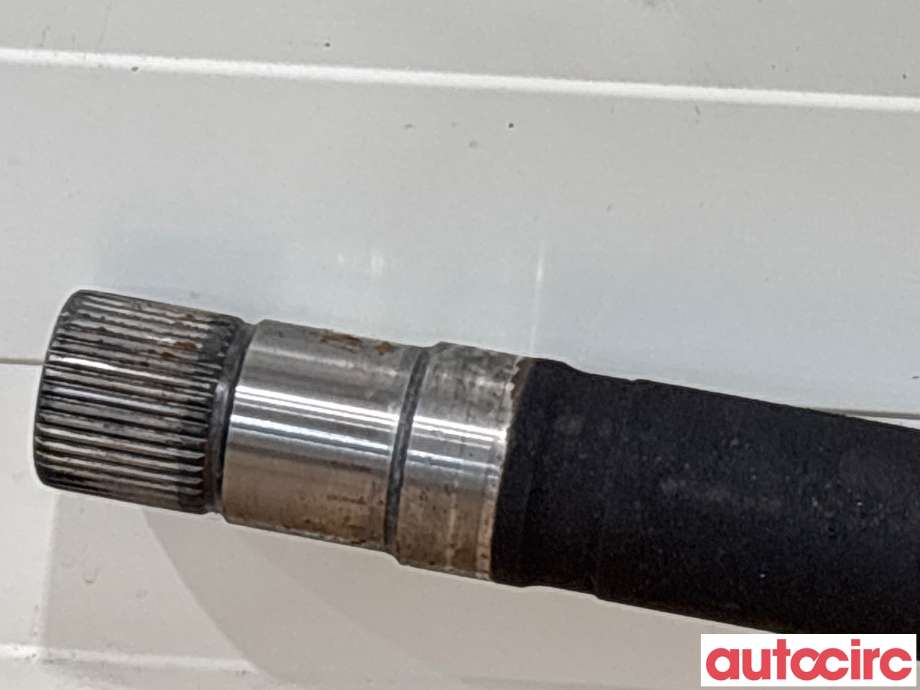 Drivaksel høyre foran til Peugeot Boxer 2007-2013 (Type III, Fase 1) (PEUGEOT|3273PQ|3273PP)