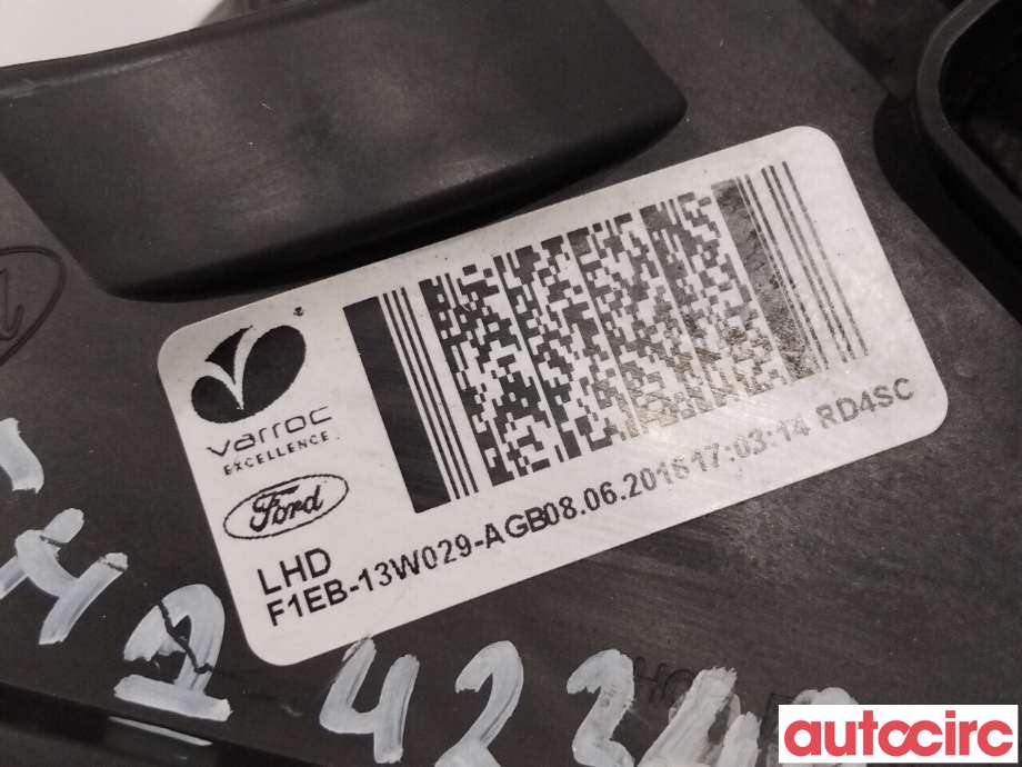 Frontlykt høyre halogen til Ford Focus 2014-2018 (Type III, Fase 2)  (FORD|2060592|F1EB-13W029-AGB)