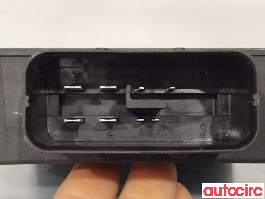 Styreenhet diverse til Mazda CX-5 2012-2017 (Type I)  (MAZDA|P5E1-18-572|8ES010871-00|PE03-18572)