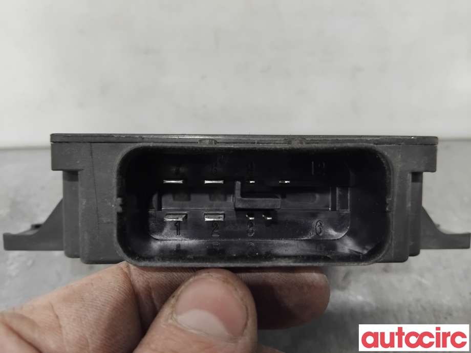 Styreenhet diverse til Mazda CX-5 2012-2017 (Type I)  (MAZDA|P5E1-18-572|8ES010871-00|PE03-18572)