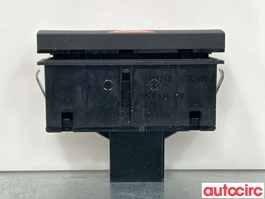 Bryter nødblink til Audi A6 2008-2011 (Type III, Fase 2) (C6) (C6) (AUDI|4F0941509)