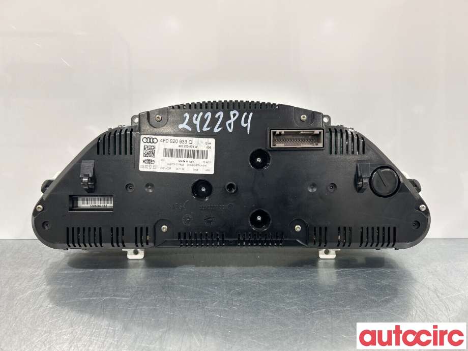Instrumentpanel til Audi A6 2008-2011 (Type III, Fase 2) (C6) (C6) (AUDI|4F0920933P|4F0920933Q)