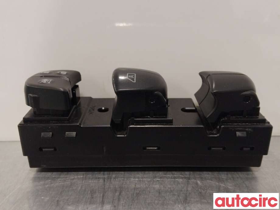 Bryter ruteheis til Nissan Juke 2010-2014 (Fase 1)  (NISSAN|254011KA0A|254011KA0B)