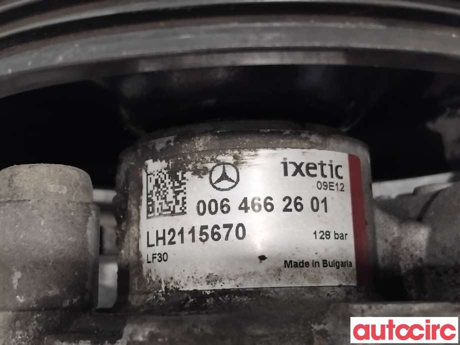 Servo pumpe mekanisk til Mercedes C-Klasse 2011-2014 (Fase 2) (W204) (W204) (MERCEDES|A0064662601|LH2115670|0064662601)