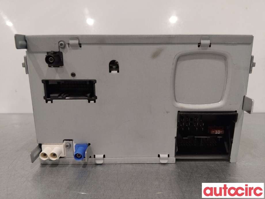 Bilstereo navigasjon til Škoda Superb 2008-2015 (Type II)  (SKODA|3T0035192G|RNS315)