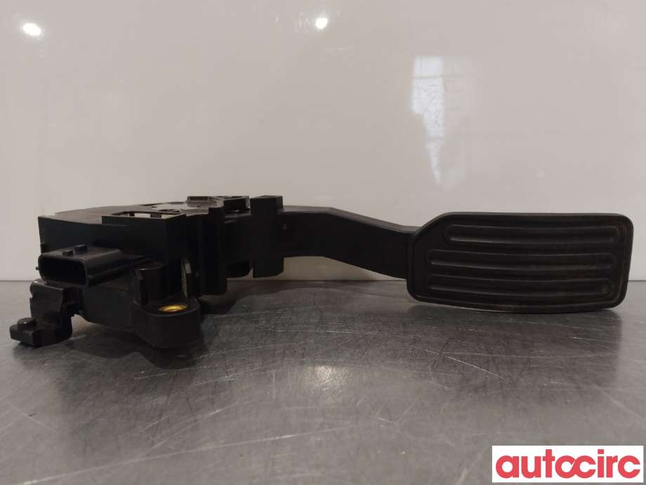 Pedal gass til Nissan Juke 2010-2014 (Fase 1)  (NISSAN|180021KM0B)