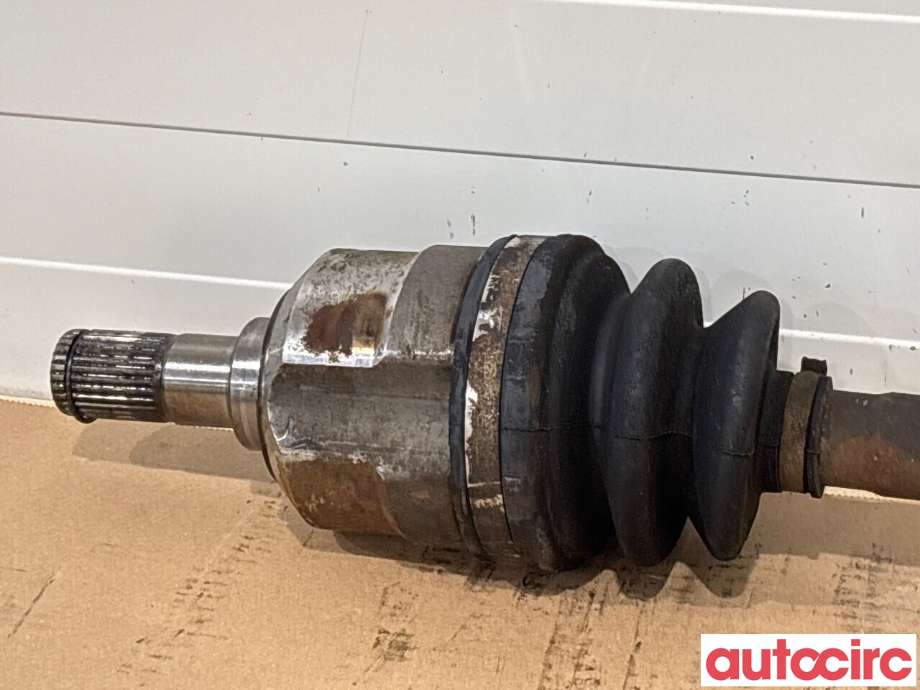 Drivaksel høyre foran til Hyundai i30 2007-2012 (Type I)  (HYUNDAI|495002L210|)