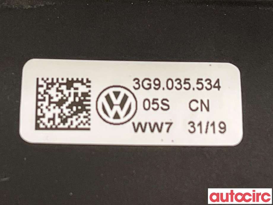 Antenne forsterker til VW Passat 2015-2019 (Fase 1) (B8) (B8) (VOLKSWAGEN|3G9035534)