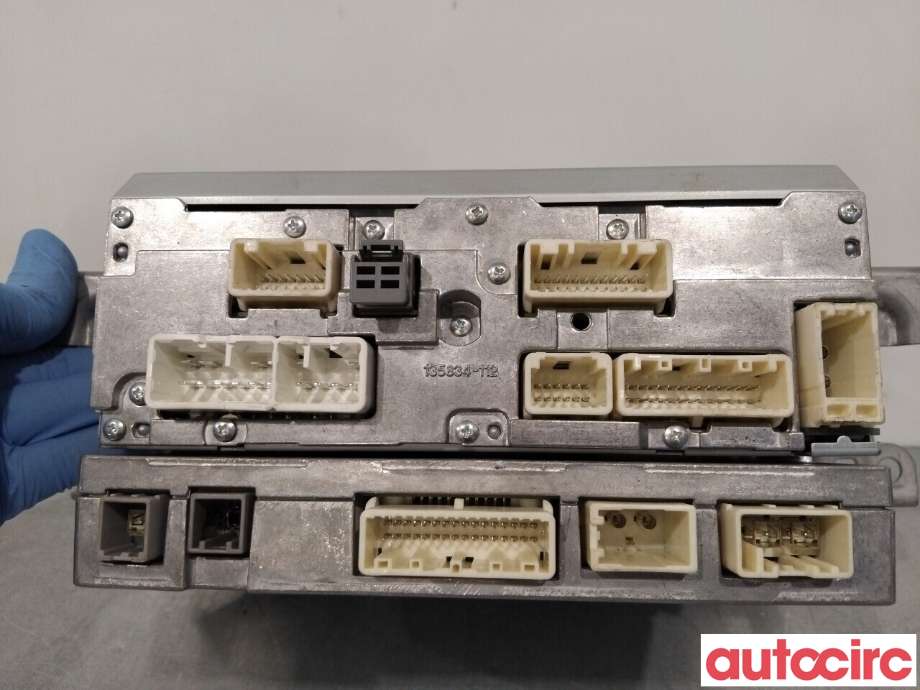 Bilstereo til Toyota Yaris 2012-2014 (Type III, Fase 1)  (TOYOTA|861400D010)