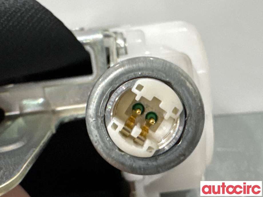 Sikkerhetsbelte foran venstre til Toyota RAV4 2019-->> (Type V)  (TOYOTA|7322047222C7|)