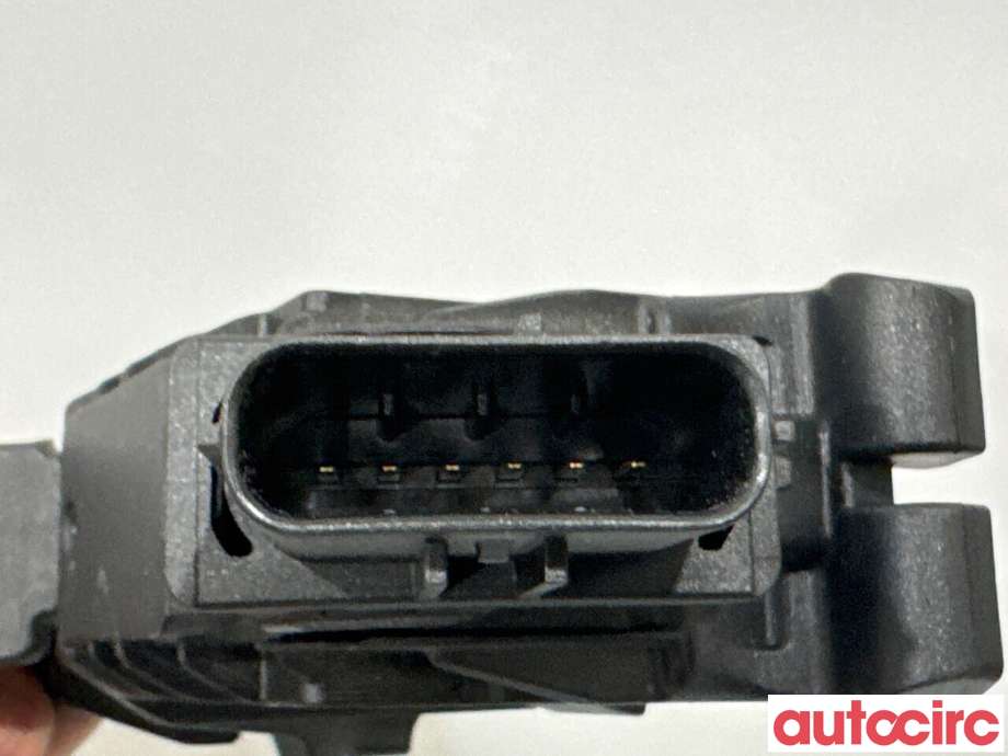 Pedal gass til Škoda Octavia 2013-2016 (Type III, Fase 1)  (SKODA|5Q1721503F|6PV010621-00|5Q1723503K)