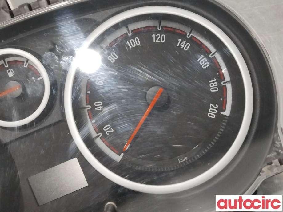 Instrumentpanel til Opel Corsa D 2006-2014 (OPEL|13252152)