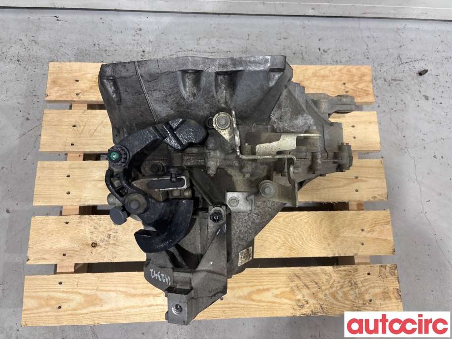 Girkasse manuell 6-trinn til Ford Focus 2014-2018 (Type III, Fase 2)  (FORD|2255924|CV6R-7002-PG)
