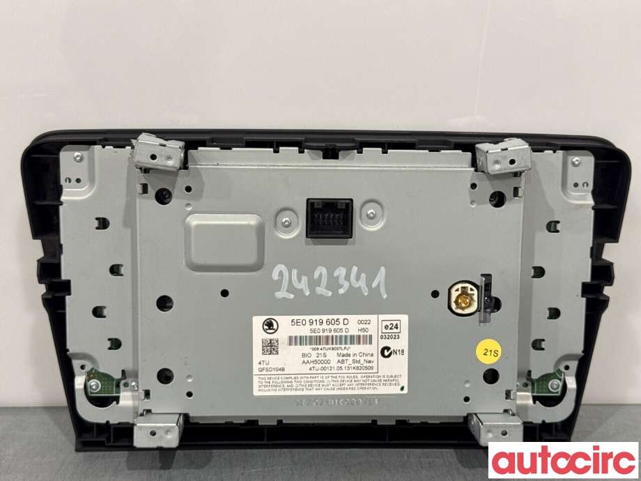 Instrument kjørecomputer til Škoda Octavia 2013-2016 (Type III, Fase 1)  (SKODA|5E0919605D|)