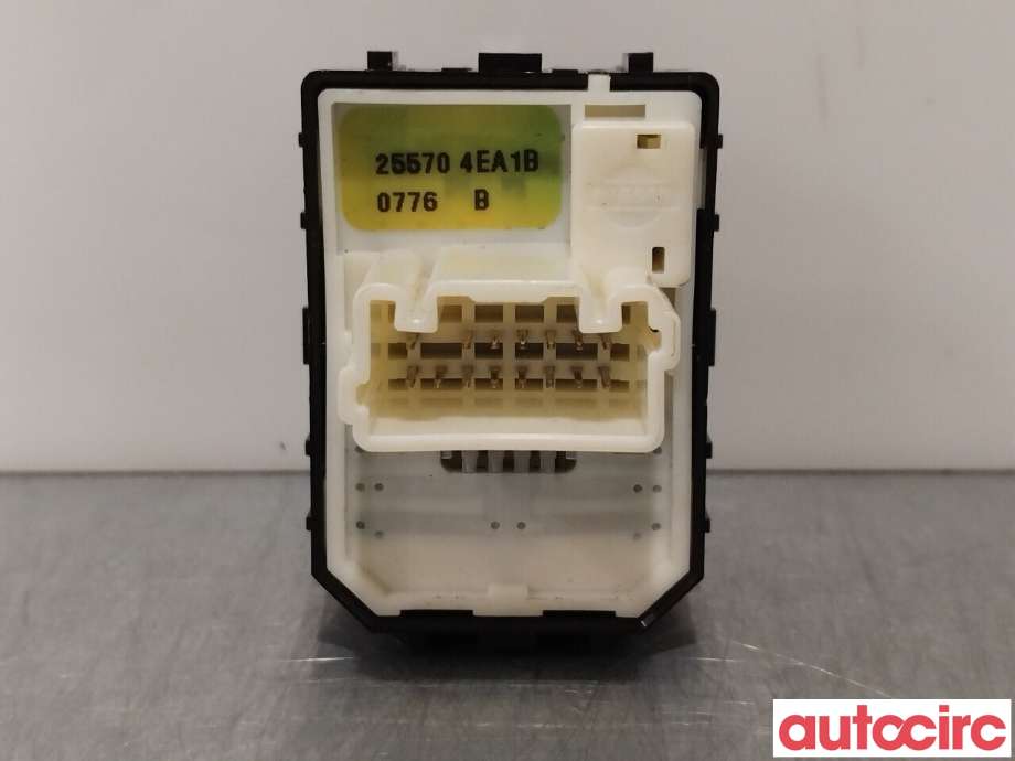 Bryter speil til Nissan Qashqai 2014-2021 (Type II)  (NISSAN|255704EA1B)