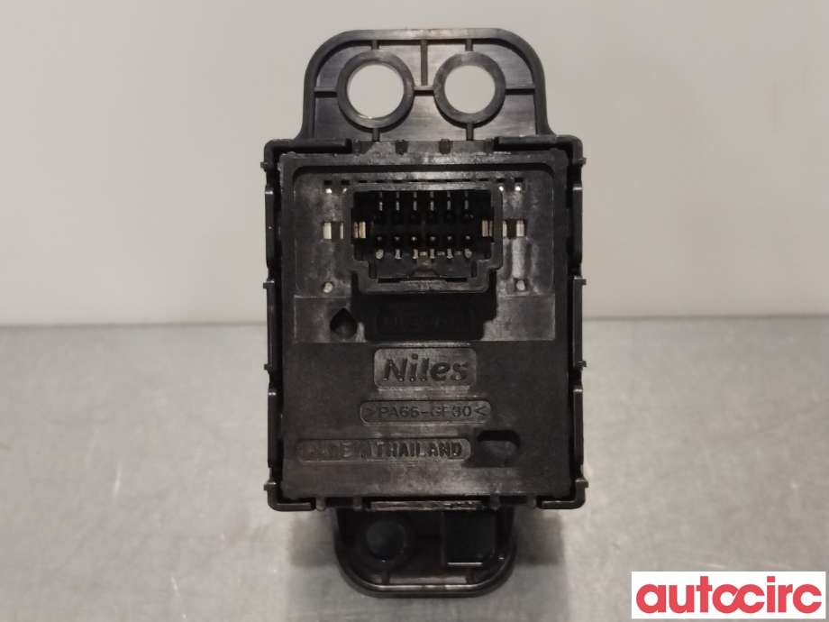 Bryter elektrisk håndbrekk/parkbrems til Nissan Qashqai 2014-2021 (Type II)  (NISSAN|251754BA0A||251754BA0B)