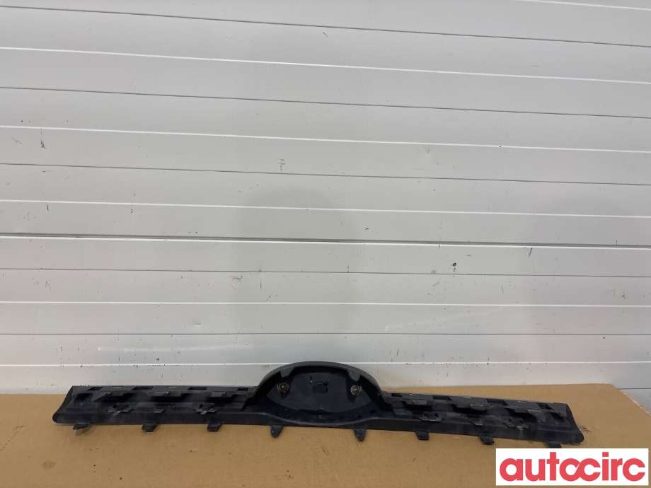 Grill til Ford Transit Connect 2013-2018 Type II, Fase 1  (FORD|2074136|DT11-8200-BC)