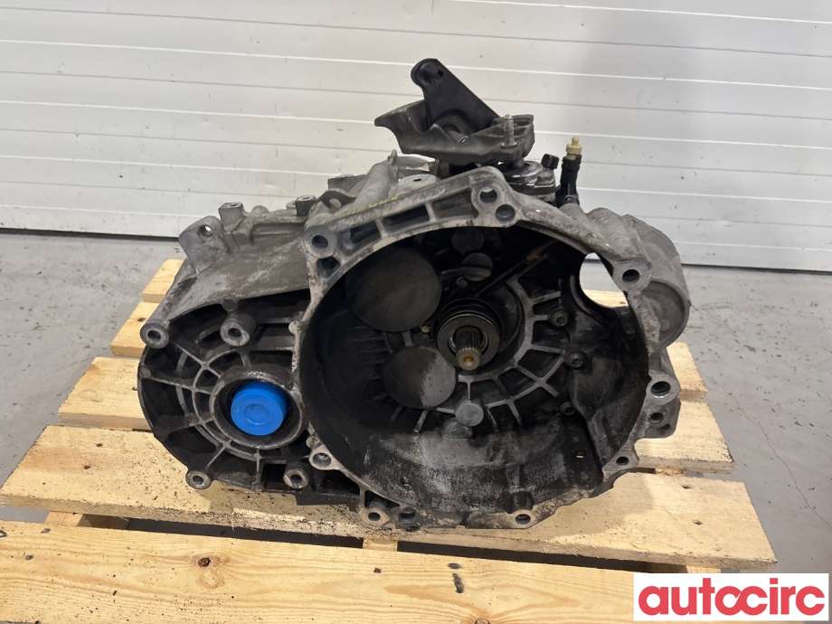 Girkasse manuell 6-trinn til VW Passat 2011-2015 (B7) (B7) (VOLKSWAGEN|02Q300047E|MKH|02Q300047EX)