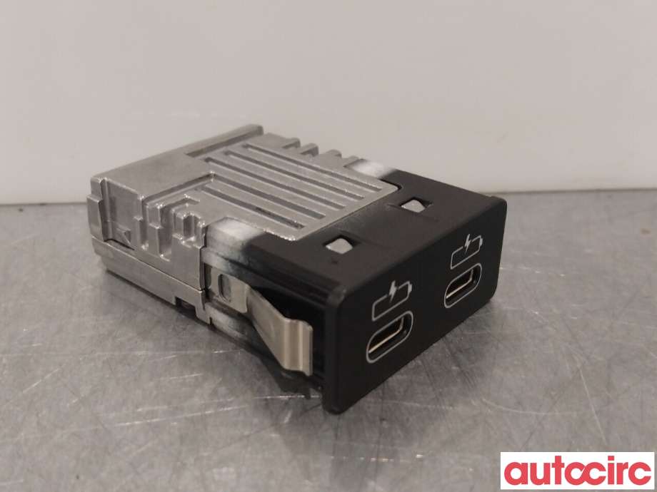 Diverse deler til BMW 5-Serie 2017-->> (G30/G31) (G30/G31) (BMW|84105A84160|8711938)