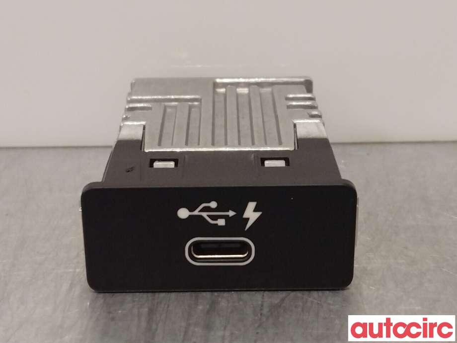 Diverse deler til BMW 5-Serie 2017-->> (G30/G31) (G30/G31) (BMW|84108711939|8711939)