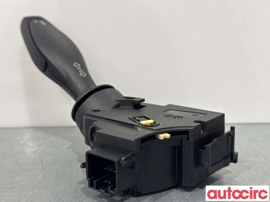 Bryter blink til Ford Fiesta 2013-2017 (Type VI, Fase 2) (FORD|1682336|01126512-01|8A6T-13335-BC)