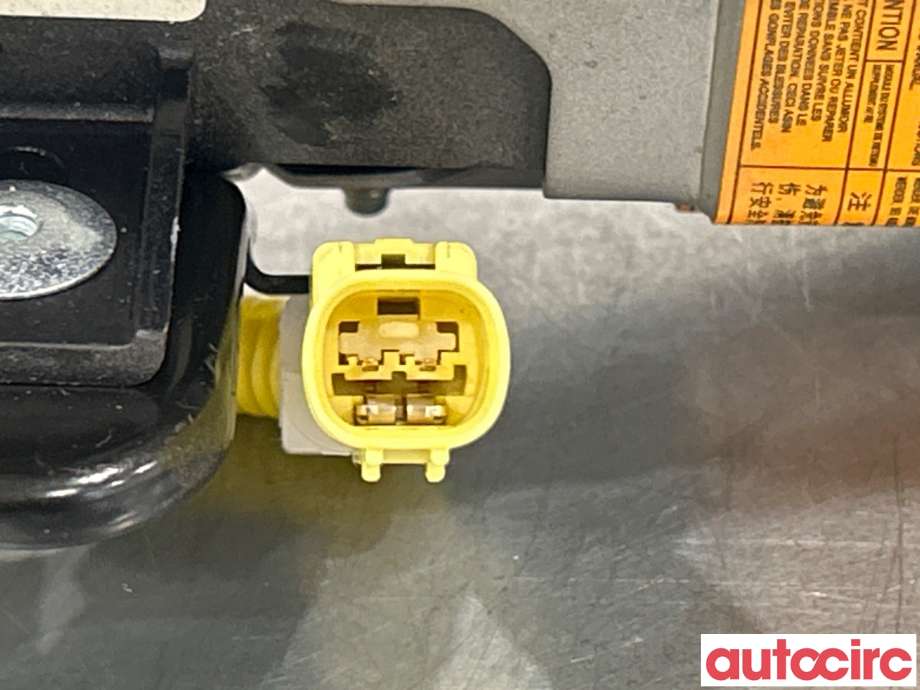 Airbag kne til Kia Picanto 2011-2017 (Type II)  (KIA|569701Y000EQ)