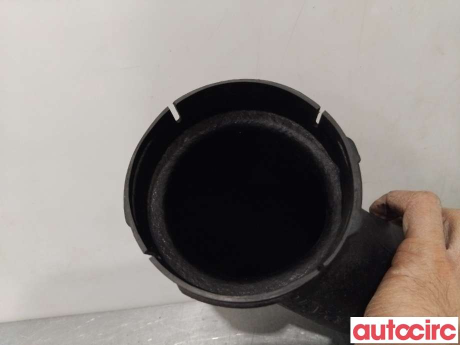 Luftslange innsug til Volvo V70 2007-2013 (Type III, Fase 1)  (VOLVO|30774692|)