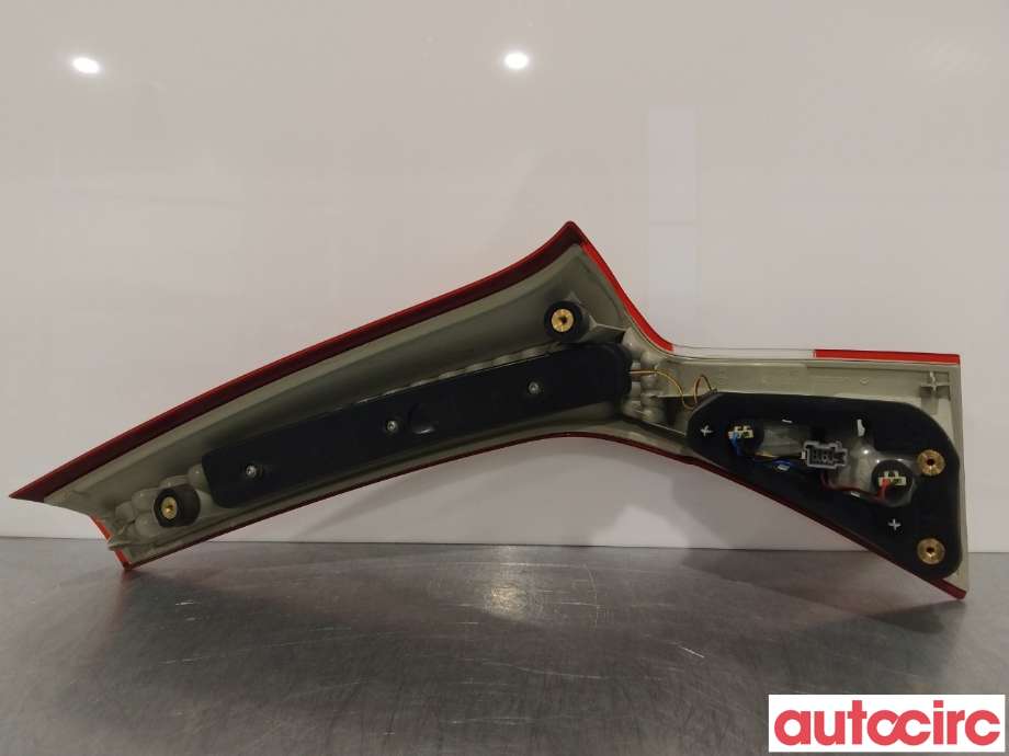 Baklykt venstre indre til Volvo XC70 2008-2013 (Type II, Fase 1)  (VOLVO|31395068|)