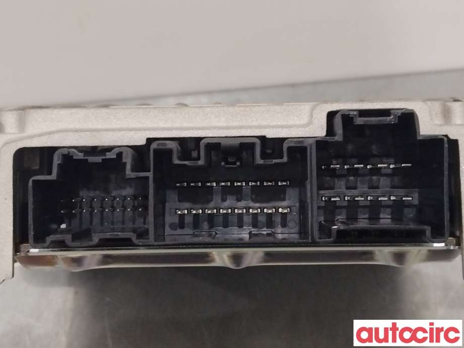 Bilstereo forsterker til Mazda CX-5 2012-2017 (Type I)  (MAZDA|KD46-66-A20A)