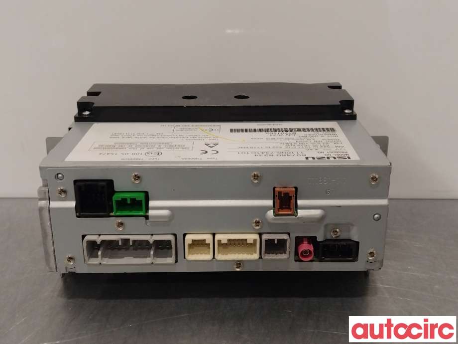 Bilstereo til Isuzu D-Max 2021-->> (Type III) (ISUZU|8974808234|)