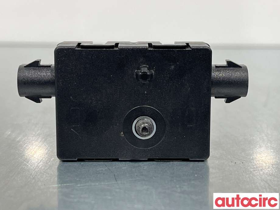 Antenne forsterker til BMW X3 2010-2017 (F25) (F25) (BMW|65209181453|9181453)